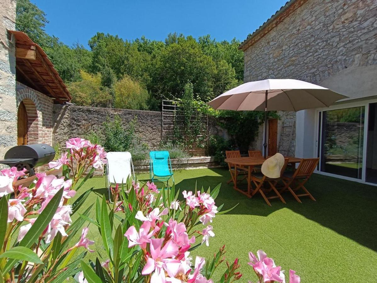 Maison Sur Le Lot Saint-Vincent-Rive-d'Olt Bagian luar foto